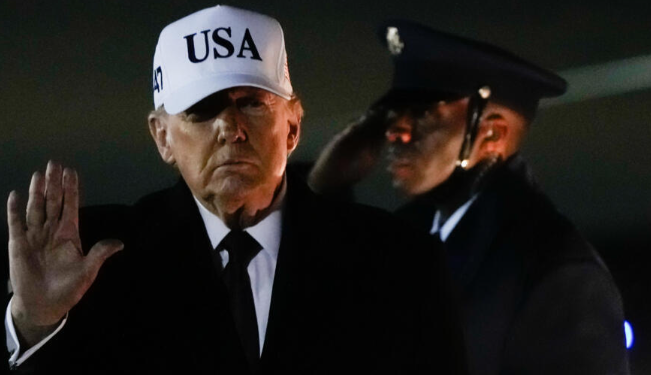 Trump Menyebut Bantuan Sedang Menuju ke Iran