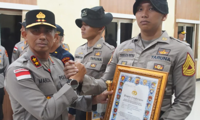 Taruna Akpol Berhasil Menyelamatkan Bocah Terhanyut di Aceh